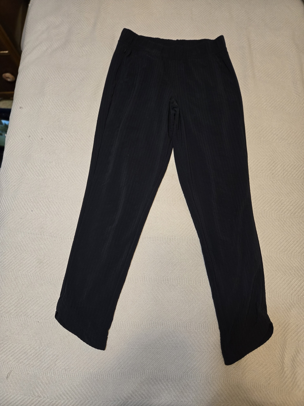 Titlenine Black Seersucker Casual Upf Pant
